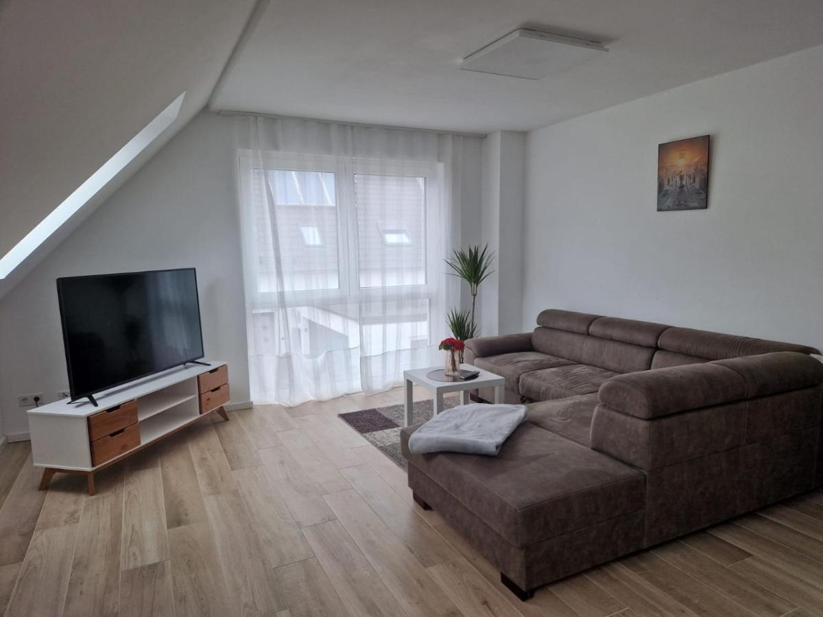 ויליך New & Modern Apartment Near Duesseldorf מראה חיצוני תמונה